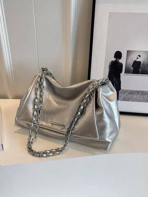 Chain Accent Flap Shoulder Bag - Makw Official Site