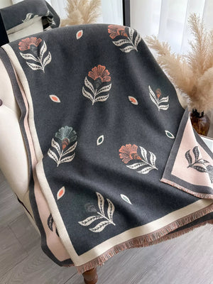 Printed Raw Hem Shawl - Makw Official Site