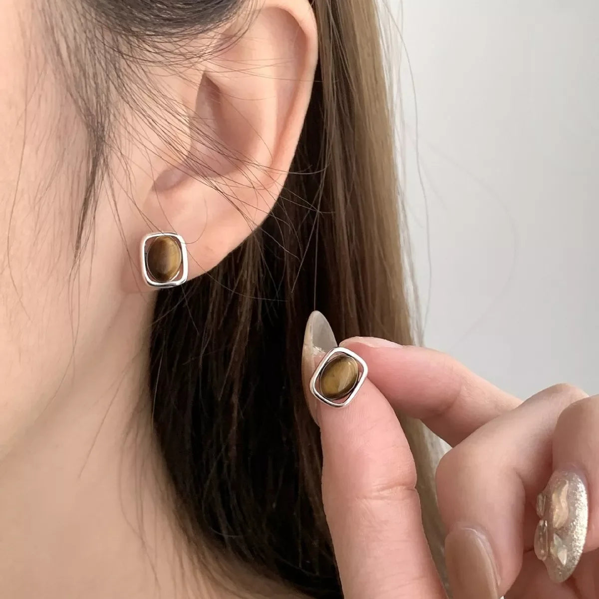 Square Tiger Eye Stud Earrings - Makw Official Site