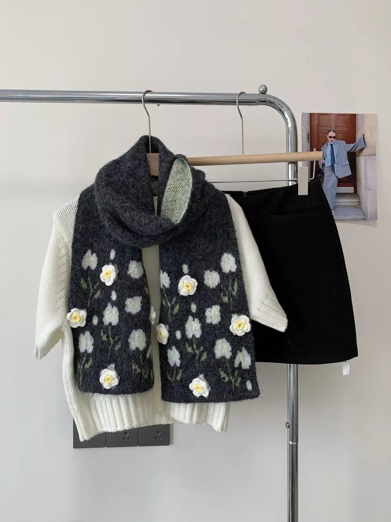 Floral Soft Winter Scarf - Makw Official Site