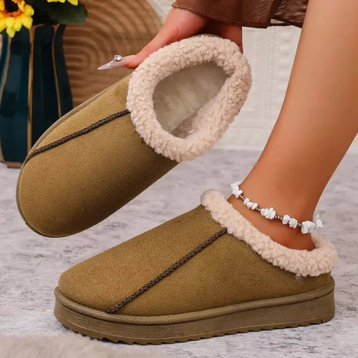 Cozy Plush Lined Clog Slippers - Makw Official Site