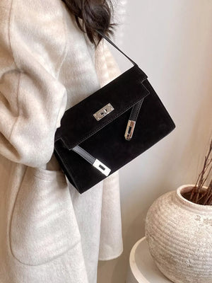 Solid Color Buckle Shoulder Bag - Makw Official Site