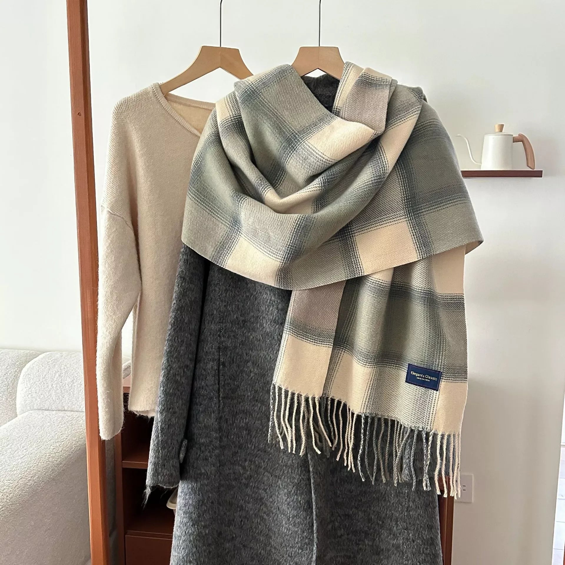 Plaid Fringe Scarf - Makw Official Site