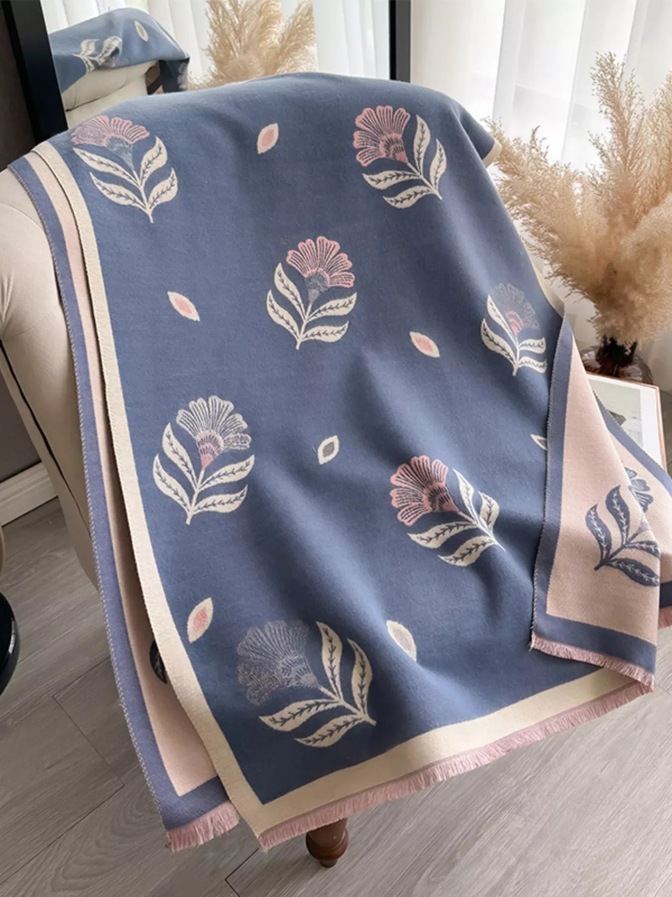 Printed Raw Hem Shawl - Makw Official Site