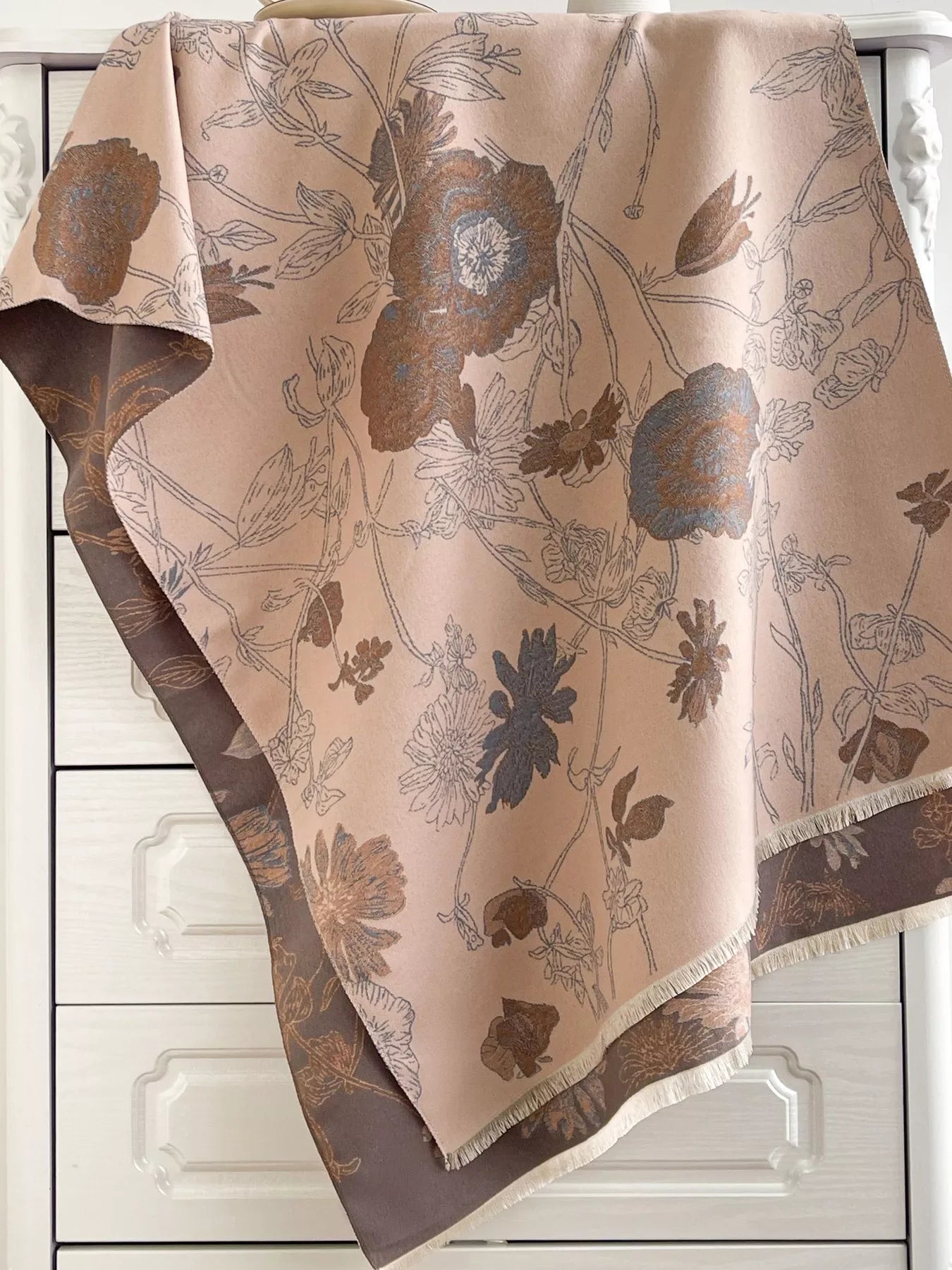 Floral Print Reversible Scarf - Makw Official Site