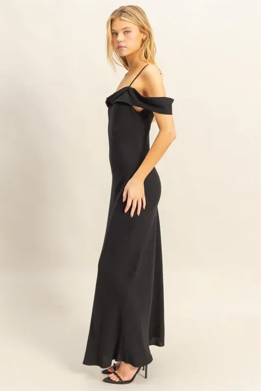 HYFVE Flattering Fit Cami Maxi Dress - Makw Official Site