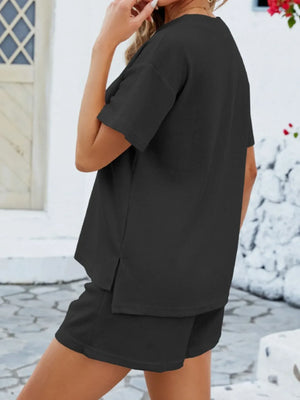 Casual Button Detail Ribbed Top and Shorts Two-Piece Set - Makw Official Site
