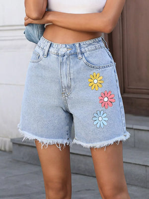 Daisy Frayed Hem Denim Shorts - Makw Official Site