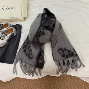 Leopard Heart Warm Scarf - Makw Official Site