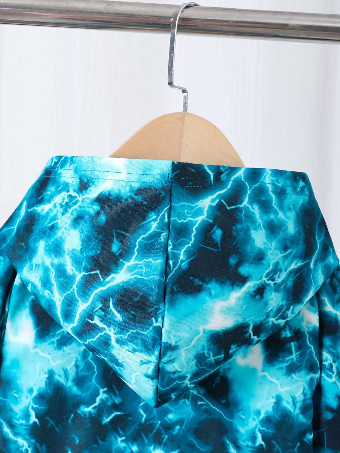 df432c64b5f14e5c958894df9a23712b-Max-Origin