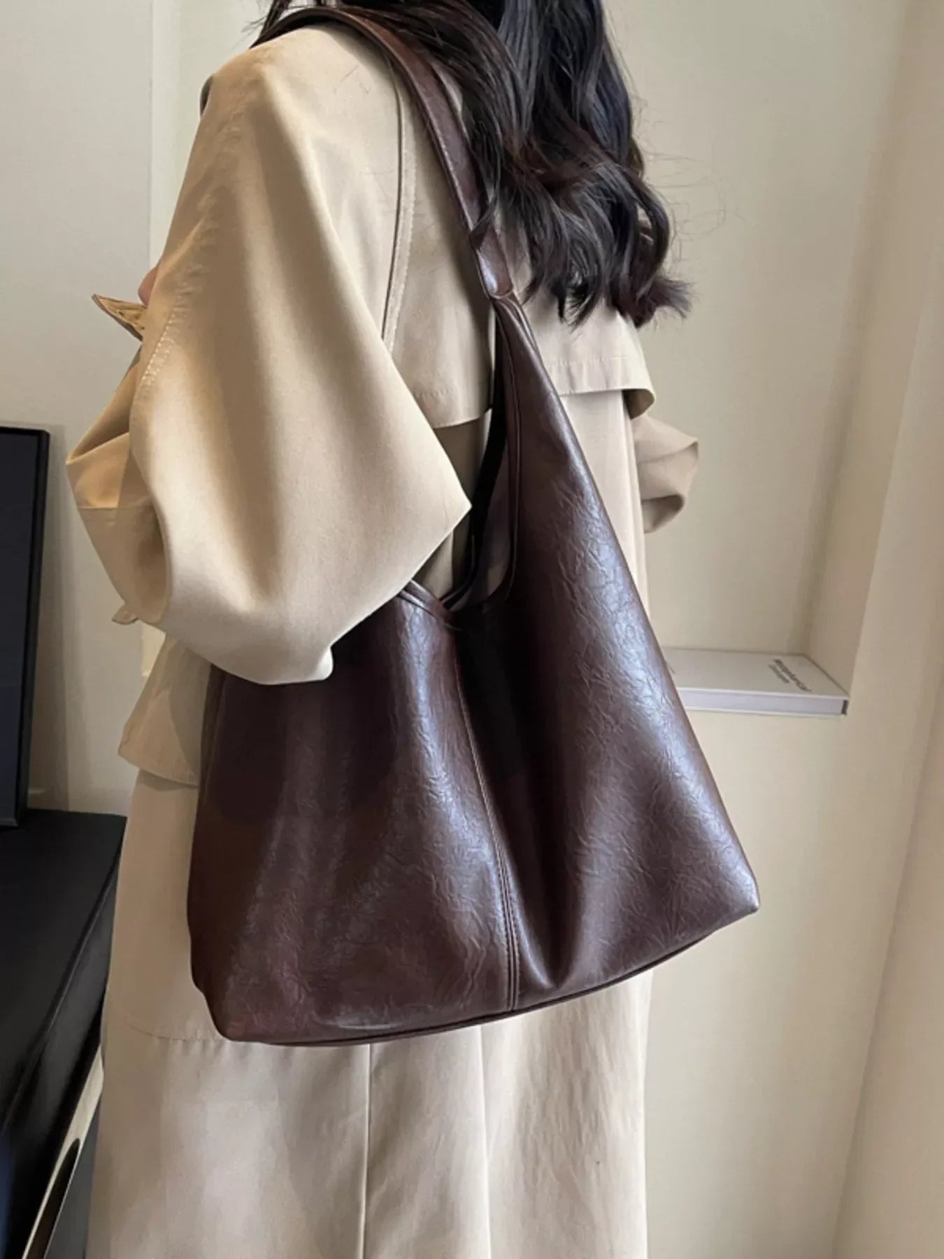 PU Leather Shoulder Bag - Makw Official Site