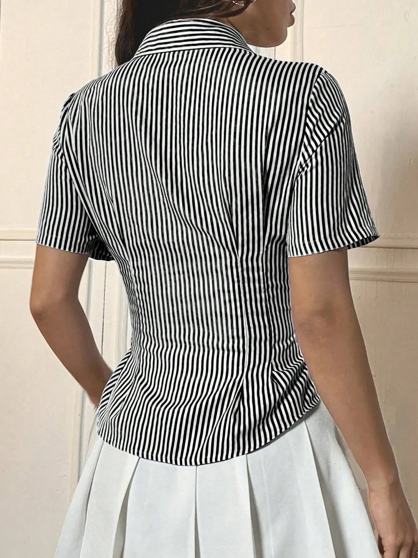 Gingham Short Sleeve Button-Up Shirt - Makw Official Site