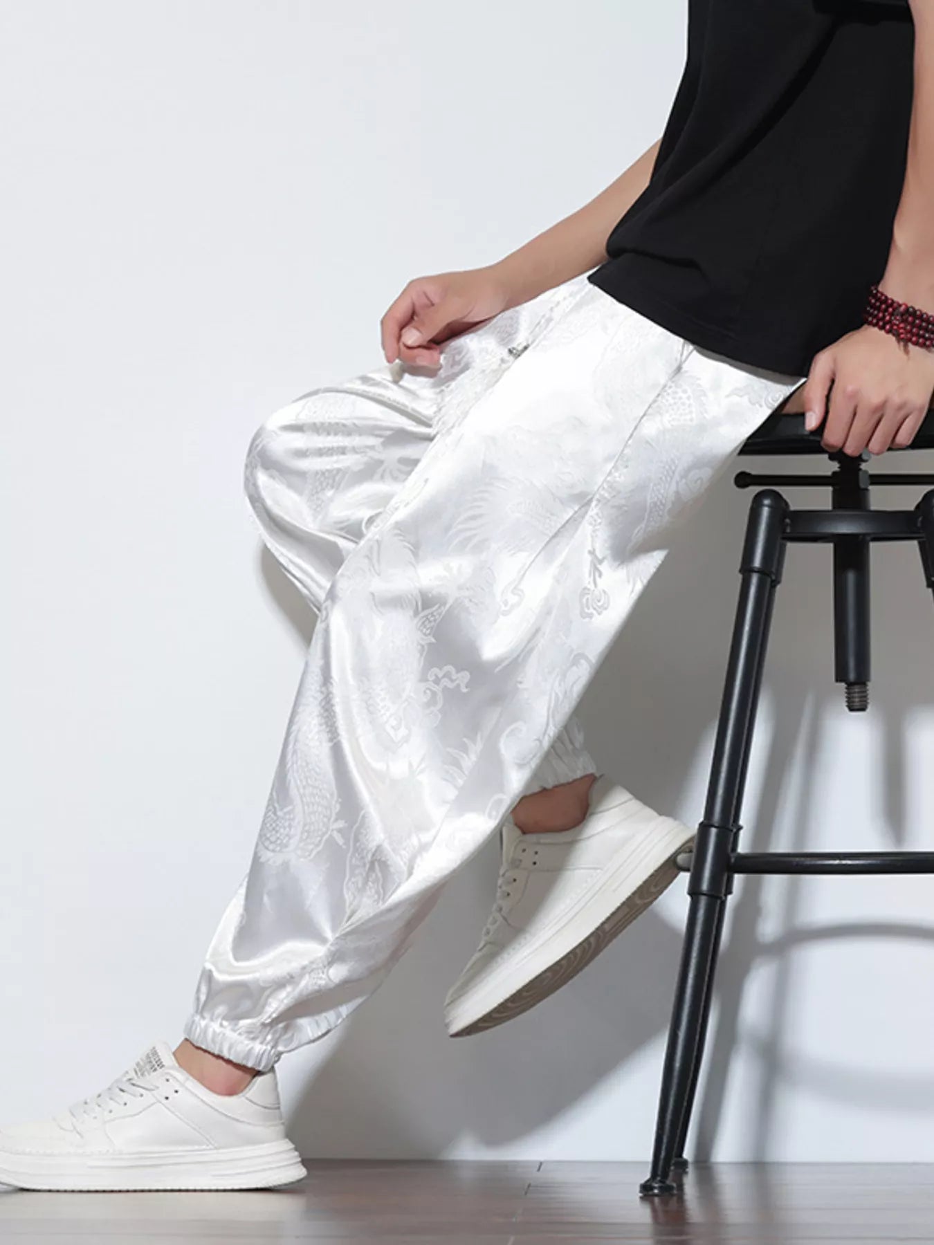 e7776f55a4a4498ea6f7af84a070299c-Max-Origin