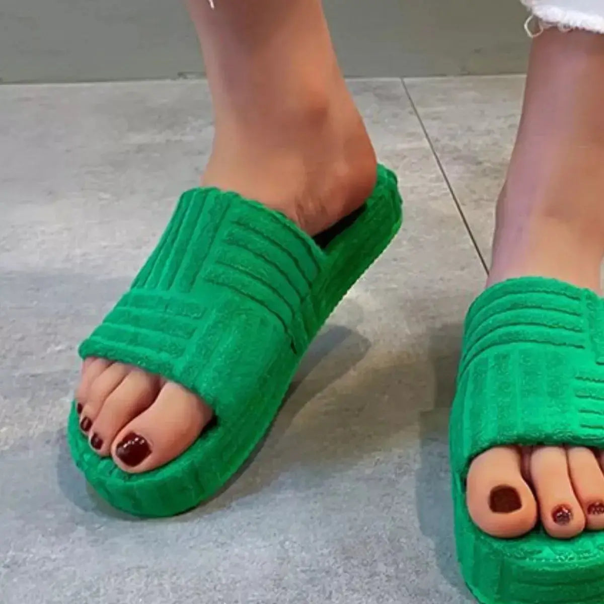 Open Toe Platform Slippers - Makw Official Site