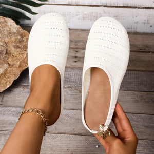Round Toe Flat Slip-Ons - Makw Official Site