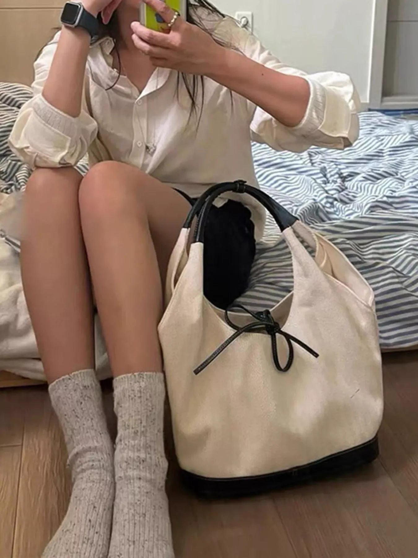 Tie Detail Shoulder Bag - Makw Official Site