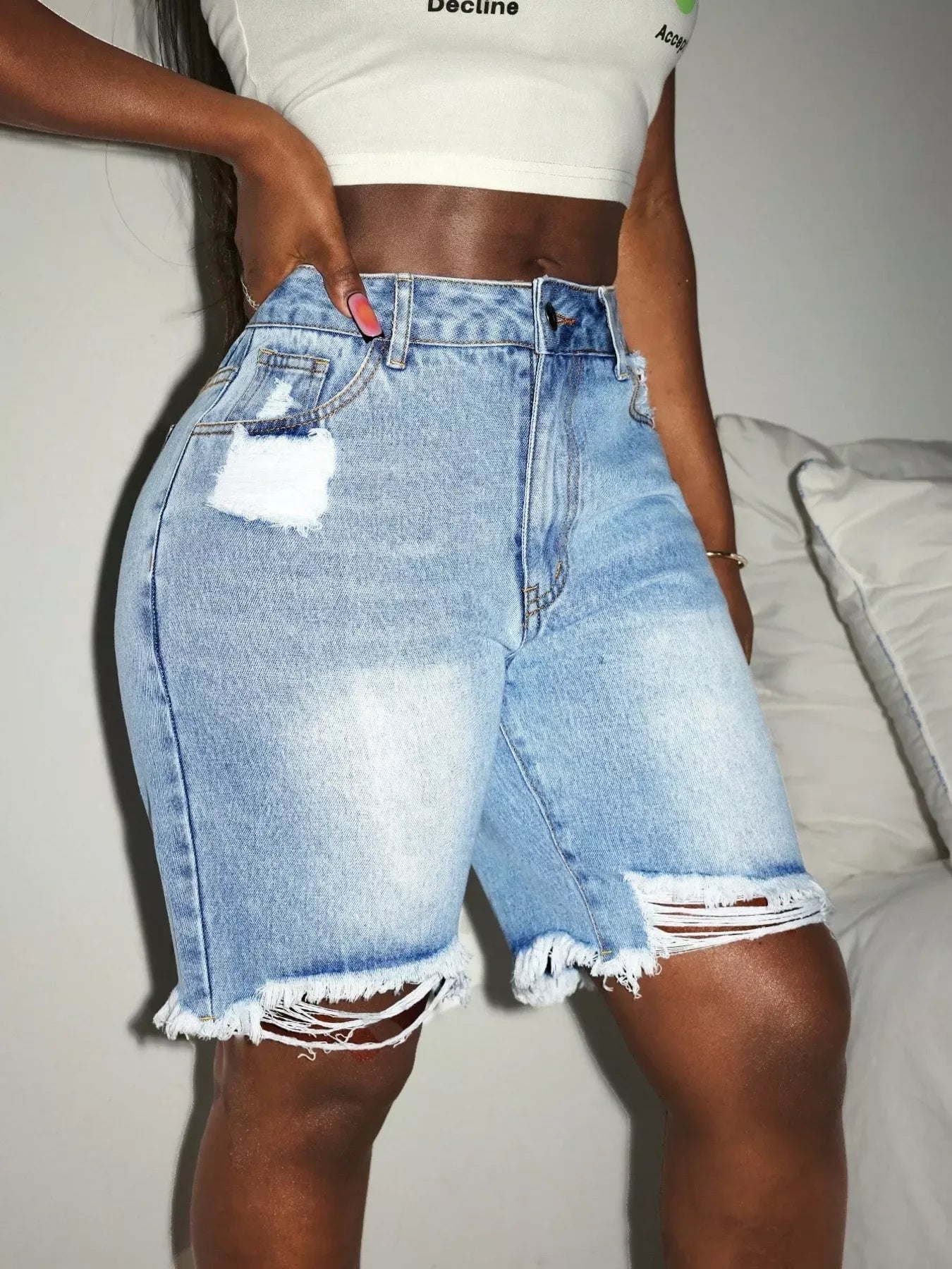Distressed High Waist Frayed Hem Denim Shorts - Makw Official Site