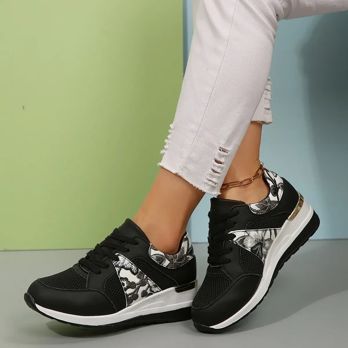 Floral Mesh Wedge Athletic - Makw Official Site