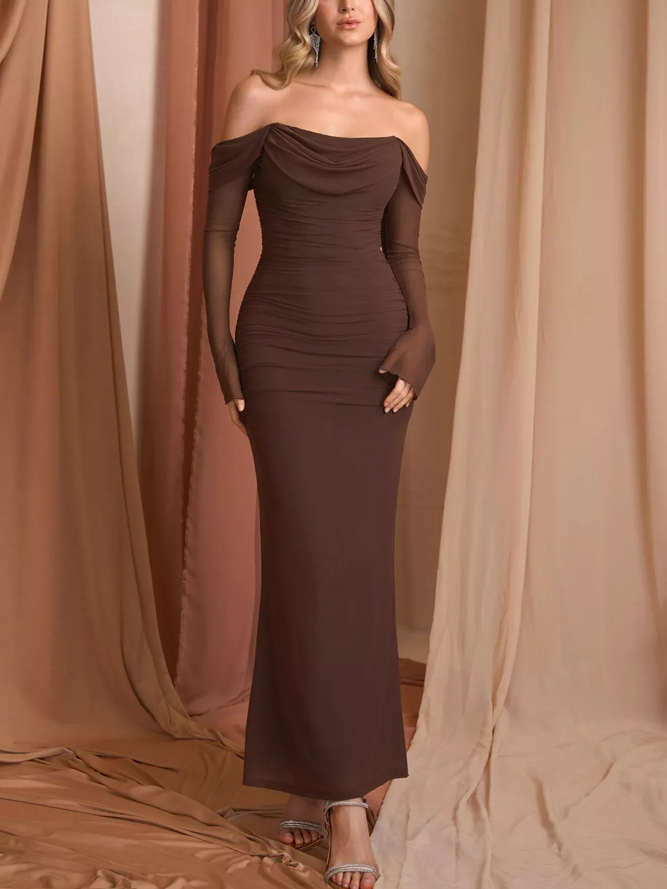 Off-Shoulder Ruched Mermaid Maxi Dress - Makw Official Site
